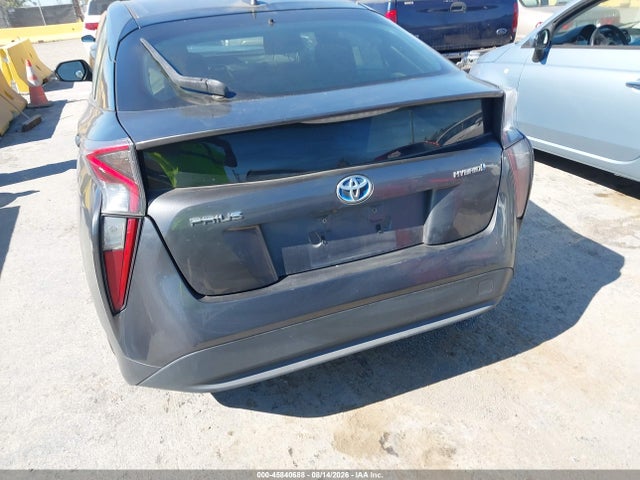 JTDKBRFU8H3031279 Toyota Prius Two