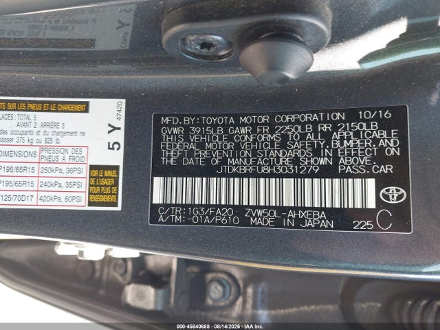 Toyota Prius Two 2017 JTDKBRFU8H3031279 Image 9