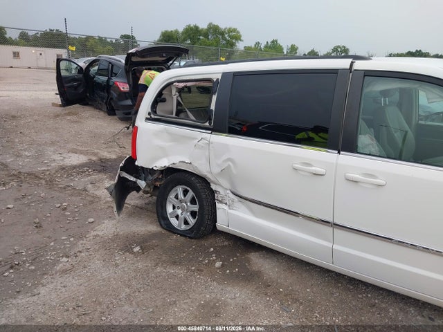 45840714 :رقم المزاد ، 2C4RC1BG3CR187873 vin ، 2012 Chrysler Town & Country Touring مزاد بيع