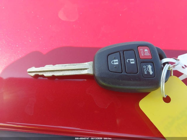 45840747 :رقم المزاد ، 2T1BURHE3JC083349 vin ، 2018 Toyota Corolla Le مزاد بيع
