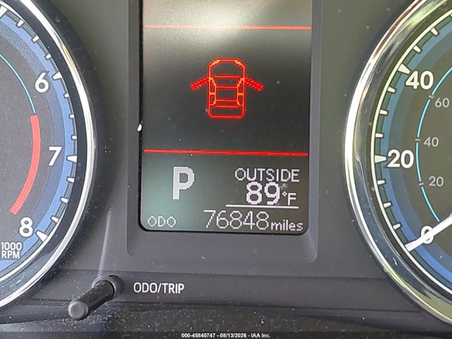 45840747 :رقم المزاد ، 2T1BURHE3JC083349 vin ، 2018 Toyota Corolla Le مزاد بيع