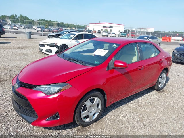 45840747 :رقم المزاد ، 2T1BURHE3JC083349 vin ، 2018 Toyota Corolla Le مزاد بيع
