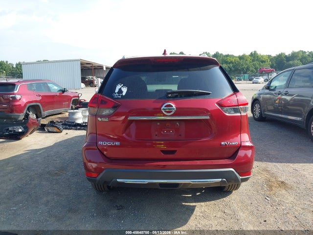 45840750 :رقم المزاد ، 5N1AT2MV2JC702992 vin ، 2018 Nissan Rogue Sv مزاد بيع