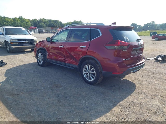 45840750 :رقم المزاد ، 5N1AT2MV2JC702992 vin ، 2018 Nissan Rogue Sv مزاد بيع