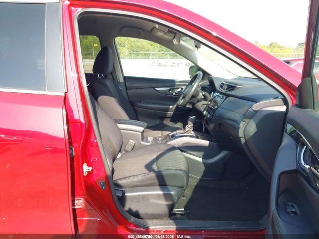 45840750 :رقم المزاد ، 5N1AT2MV2JC702992 vin ، 2018 Nissan Rogue Sv مزاد بيع