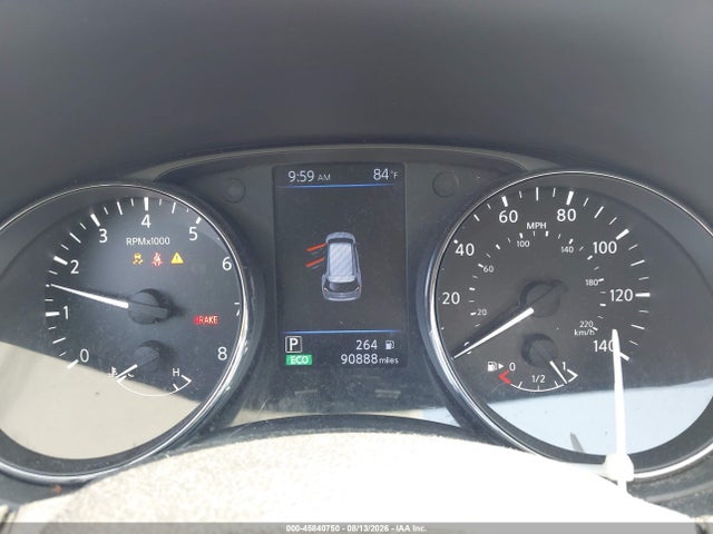 45840750 :رقم المزاد ، 5N1AT2MV2JC702992 vin ، 2018 Nissan Rogue Sv مزاد بيع