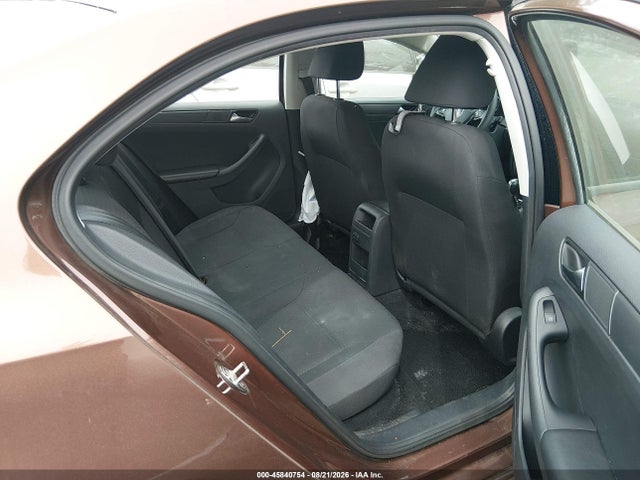 3VW267AJ2GM357255 Volkswagen Jetta 1.4t S