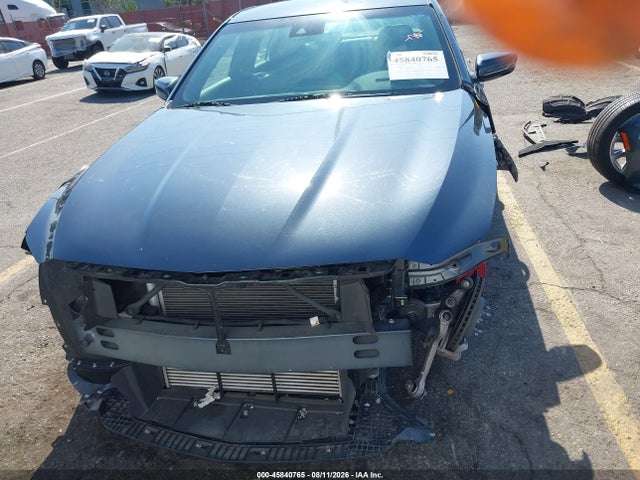 45840765 :رقم المزاد ، 1G6DM5RK7N0136126 vin ، 2022 Cadillac Ct5 Luxury مزاد بيع
