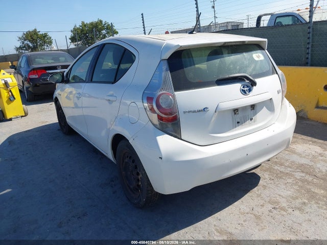 Aukcja sprzedaży 2013 Toyota Prius C Two, vin: JTDKDTB3XD1550151, numer aukcji: 45840794