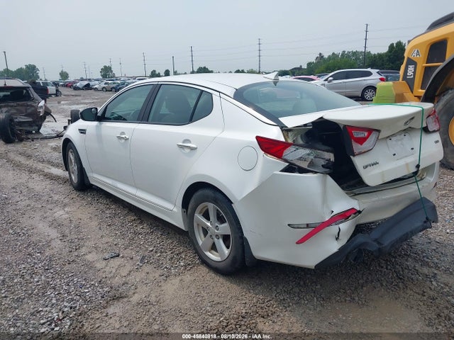 Продажа на аукционе авто 2015 Kia Optima Lx, vin: KNAGM4A77F5536975, номер лота: 45840818