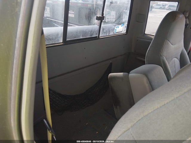 Продаж на аукціоні авто 2001 Mazda B3000 Ds/se, vin: 4F4YR16V81TM23546, номер лоту: 45840846