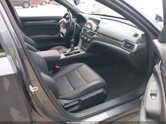 1HGCV1F35LA152670 Honda Accord Sport