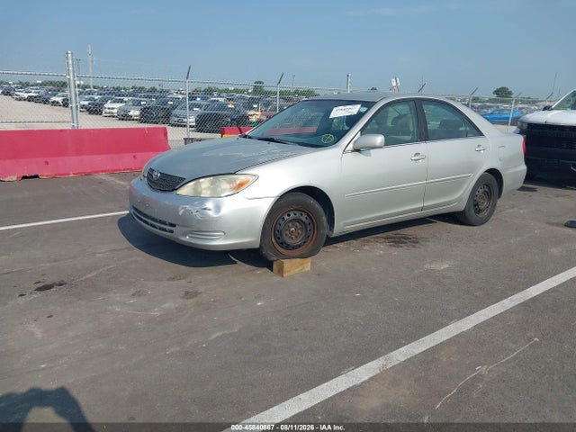 2002 Toyota Camry Le მანქანა იყიდება აუქციონზე, vin: 4T1BE32K62U063847, აუქციონის ნომერი: 45840867