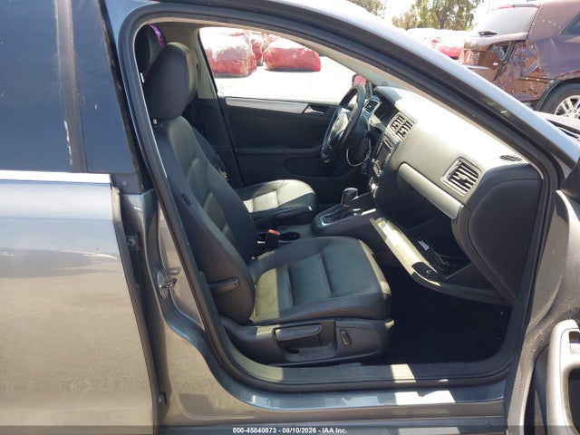 Продажа на аукционе авто 2013 Volkswagen Jetta Se, vin: 3VWDP7AJ3DM357962, номер лота: 45840873