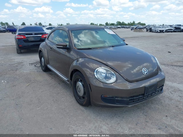 45840888 :رقم المزاد ، 3VWJ07AT2EM660063 vin ، 2014 Volkswagen Beetle 1.8t مزاد بيع