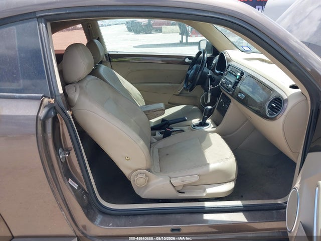 45840888 :رقم المزاد ، 3VWJ07AT2EM660063 vin ، 2014 Volkswagen Beetle 1.8t مزاد بيع