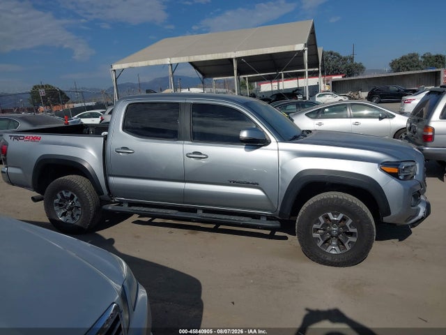 3TMCZ5AN4NM515713 Toyota Tacoma Trd Off Road