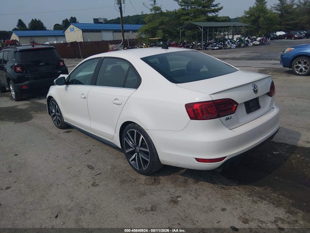 2014 Volkswagen Jetta Gli Autobahn მანქანა იყიდება აუქციონზე, vin: 3VW4T7AJ6EM379483, აუქციონის ნომერი: 45840924
