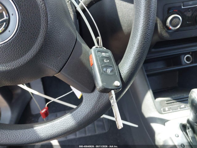 45840926 :رقم المزاد ، WVGAV7AXXBW542485 vin ، 2011 Volkswagen Tiguan S مزاد بيع