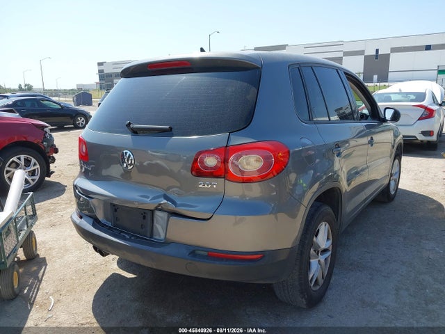 45840926 :رقم المزاد ، WVGAV7AXXBW542485 vin ، 2011 Volkswagen Tiguan S مزاد بيع
