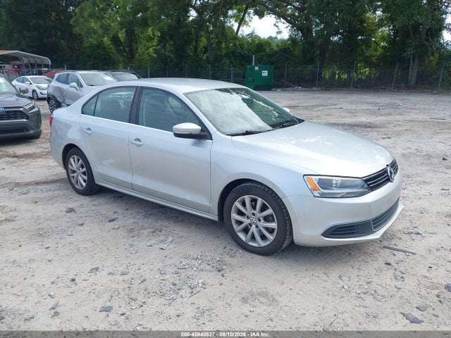 45840927 :رقم المزاد ، 3VWDX7AJ2DM450570 vin ، 2013 Volkswagen Jetta 2.5l Se مزاد بيع