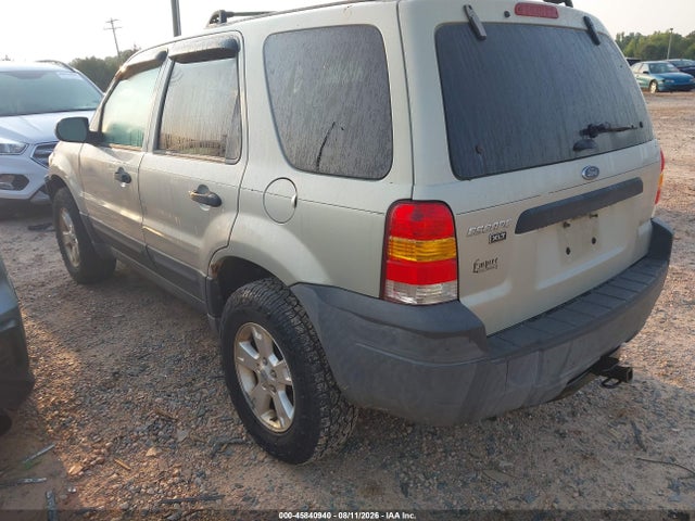 2005 Ford Escape Xlt მანქანა იყიდება აუქციონზე, vin: 1FMYU93145DA13586, აუქციონის ნომერი: 45840940
