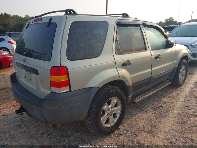 2005 Ford Escape Xlt მანქანა იყიდება აუქციონზე, vin: 1FMYU93145DA13586, აუქციონის ნომერი: 45840940