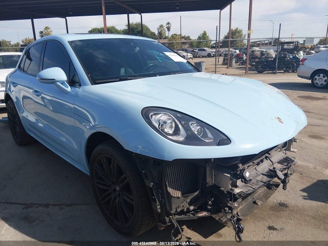 2018 Porsche Macan Turbo მანქანა იყიდება აუქციონზე, vin: WP1AF2A53JLB70425, აუქციონის ნომერი: 45840968