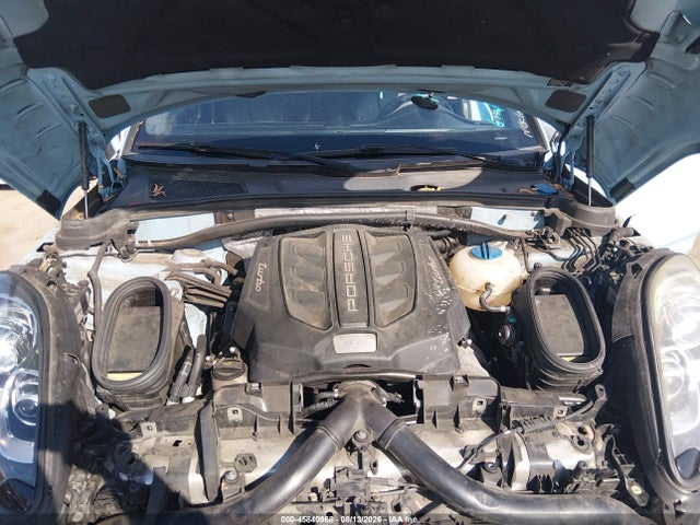 Продаж на аукціоні авто 2018 Porsche Macan Turbo, vin: WP1AF2A53JLB70425, номер лоту: 45840968