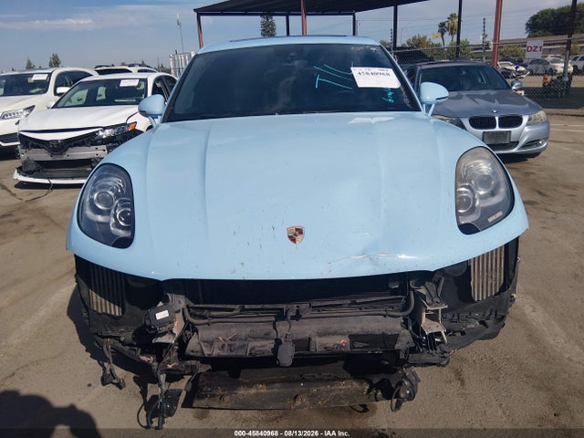 Продаж на аукціоні авто 2018 Porsche Macan Turbo, vin: WP1AF2A53JLB70425, номер лоту: 45840968