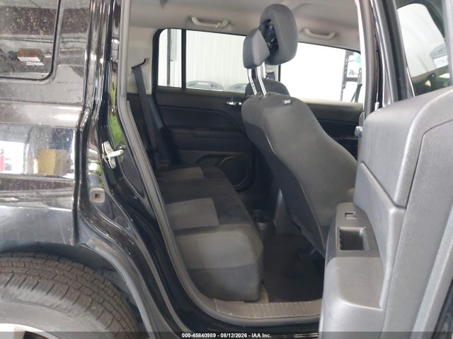 45840989 :رقم المزاد ، 1C4NJRFB2GD725313 vin ، 2016 Jeep Patriot Latitude مزاد بيع