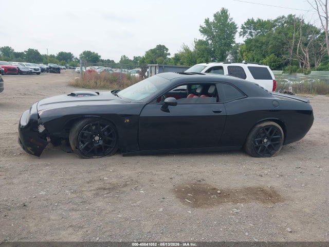 Продаж на аукціоні авто 2016 Dodge Challenger 392 Hemi Scat Pack Shaker, vin: 2C3CDZFJ4GH255427, номер лоту: 45841052