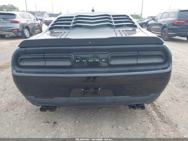 Продаж на аукціоні авто 2016 Dodge Challenger 392 Hemi Scat Pack Shaker, vin: 2C3CDZFJ4GH255427, номер лоту: 45841052