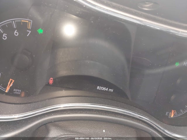 Продаж на аукціоні авто 2019 Jeep Grand Cherokee Overland 4x4, vin: 1C4RJFCG1KC592929, номер лоту: 45841103