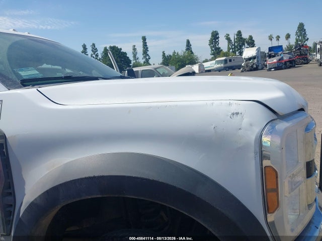 Ford F-450 Chassis Xl 2024 1FDUF4GT6RDA29138 Image 12