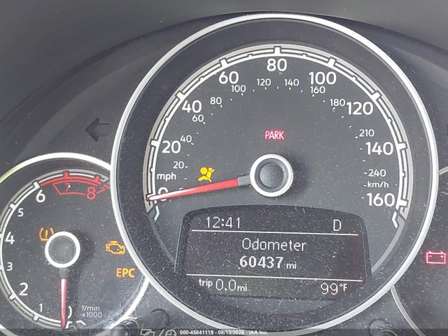 2018 Volkswagen Beetle 2.0t Coast/2.0t S/2.0t Se მანქანა იყიდება აუქციონზე, vin: 3VW5DAAT3JM516633, აუქციონის ნომერი: 45841119
