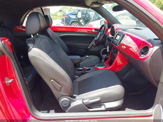 2018 Volkswagen Beetle 2.0t Coast/2.0t S/2.0t Se მანქანა იყიდება აუქციონზე, vin: 3VW5DAAT3JM516633, აუქციონის ნომერი: 45841119