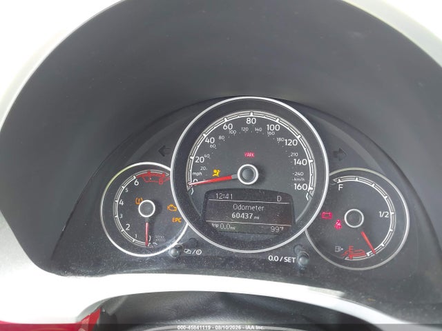 2018 Volkswagen Beetle 2.0t Coast/2.0t S/2.0t Se მანქანა იყიდება აუქციონზე, vin: 3VW5DAAT3JM516633, აუქციონის ნომერი: 45841119