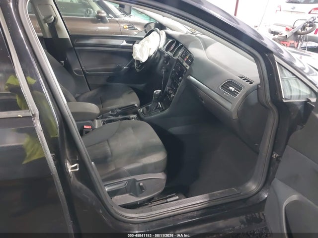 2019 Volkswagen Golf 1.4t S/1.4t Se მანქანა იყიდება აუქციონზე, vin: 3VWG57AUXKM019694, აუქციონის ნომერი: 45841183