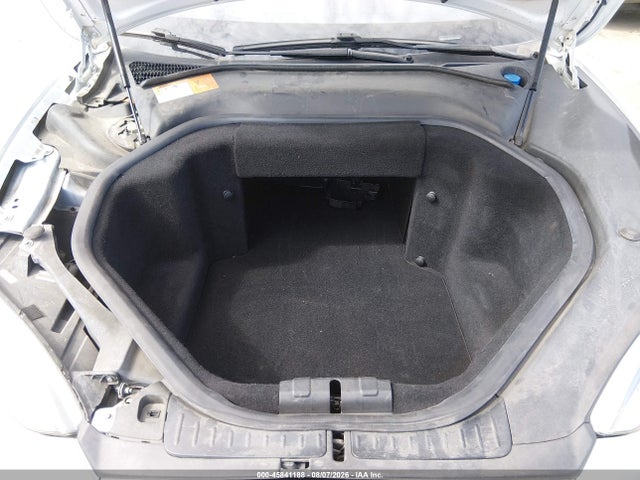 45841188 :رقم المزاد ، 5YJSA1CN9DFP23016 vin ، 2013 Tesla Model S مزاد بيع