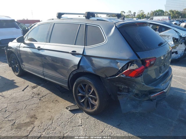 3VV2B7AX2NM014592 Volkswagen Tiguan 2.0t Se