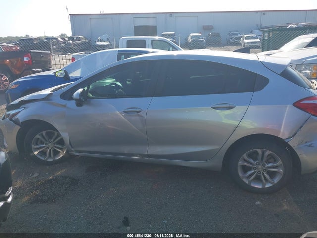 45841230 :رقم المزاد ، 3G1BC6SM1KS536026 vin ، 2019 Chevrolet Cruze Ls مزاد بيع