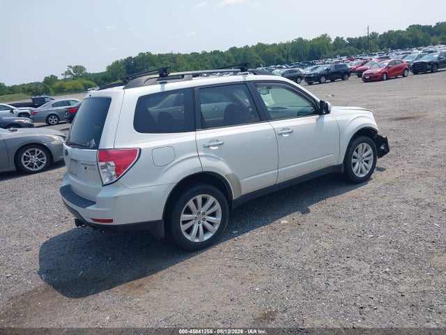 Продажа на аукционе авто 2011 Subaru Forester 2.5x Premium, vin: JF2SHADC7BH753395, номер лота: 45841255
