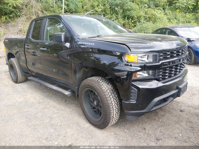 Auction sale of the 2020 Chevrolet Silverado 1500 4wd  Standard Bed Custom, vin: 1GCRYBEH9LZ320590, lot number: 45841260
