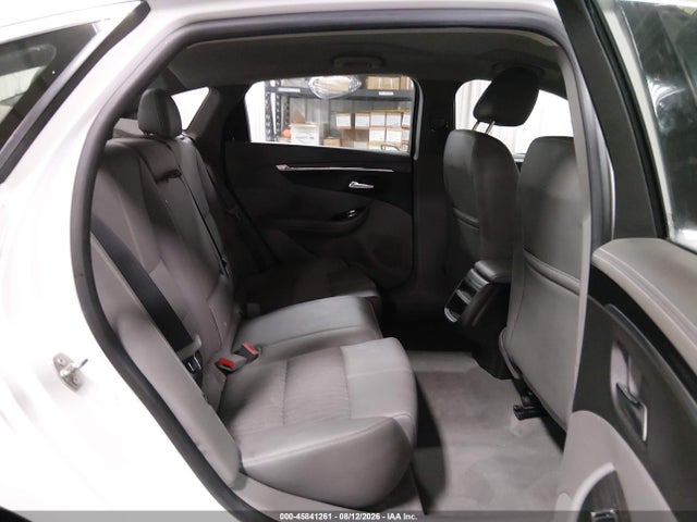 45841261 :رقم المزاد ، 2G11X5S33J9157493 vin ، 2018 Chevrolet Impala 1fl مزاد بيع