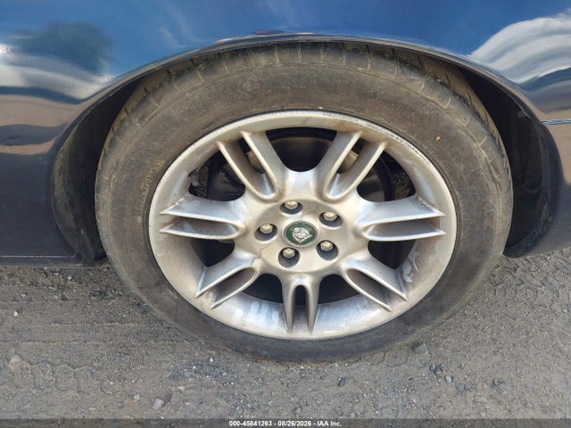 45841263 :رقم المزاد ، SAJGX2242WC021219 vin ، 1998 Jaguar Xk8 مزاد بيع