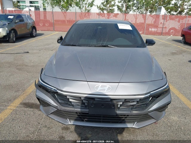 KMHLM4DGXSU096825 Hyundai Elantra Sel Sport