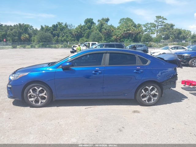 Продажа на аукционе авто 2019 Kia Forte Lxs, vin: 3KPF24AD3KE123315, номер лота: 45841311