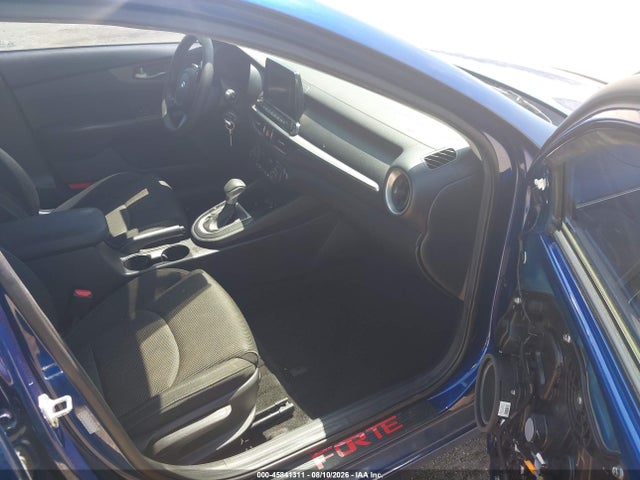 Продажа на аукционе авто 2019 Kia Forte Lxs, vin: 3KPF24AD3KE123315, номер лота: 45841311