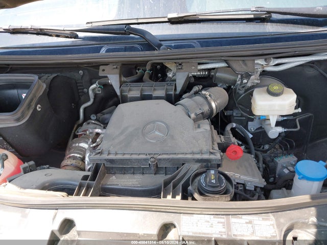 45841314 :رقم المزاد ، W1Z4KGHY4ST217204 vin ، 2025 Mercedes-benz Sprinter 2500 High Roof 4-cyl Diesel مزاد بيع